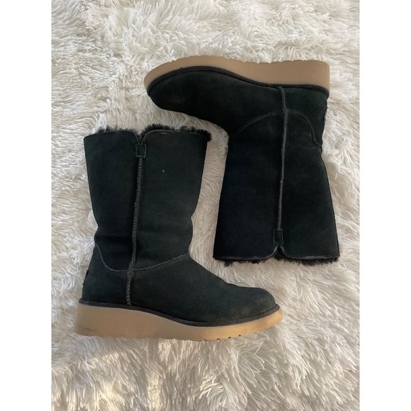 KOOLABURRA By Ugg Classic Slim Short Wedge Boot Size 5 - Picture 1 of 11